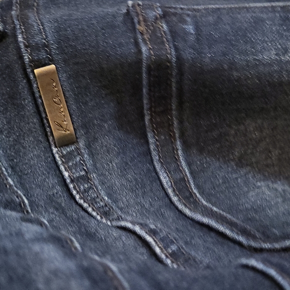 WOMANS NWOT KANCAN JEANS HIGHWAISTED BELLS 11/29 DARK DENIM - Picture 4 of 5